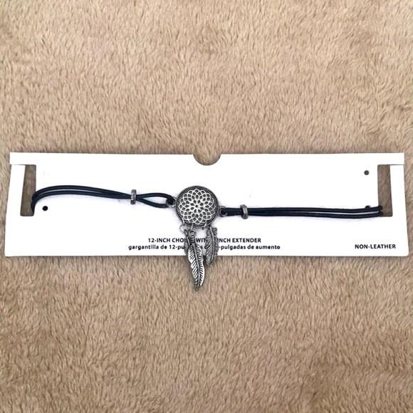 Jewelry - Vintage Choker